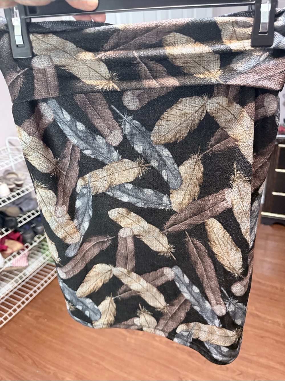 LuLaRoe Feather-Print Black Pencil Skirt - Classic Women's Skirt